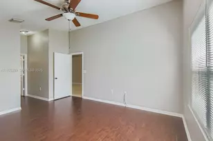 14242 NW 18th Pl, Pembroke Pines, FL 33028 - Photo 17