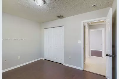 14242 NW 18th Pl, Pembroke Pines, FL 33028 - Photo 13