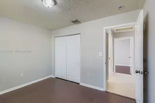 14242 NW 18th Pl, Pembroke Pines, FL 33028 - Photo 13