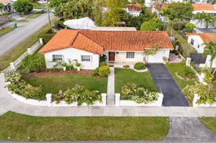 1172 SW 102nd Ct, Miami, FL 33174 - Photo 1