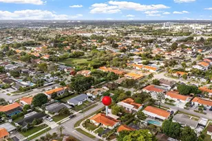 1172 SW 102nd Ct, Miami, FL 33174 - Photo 5
