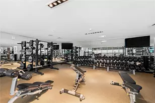 900 Biscayne Blvd, Miami, FL 33132 - Photo 35