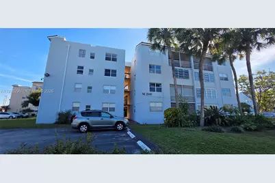 2840 Somerset Dr #318M, Lauderdale Lakes, FL 33311 - Photo 11