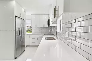 12237 SW 193rd St, Miami, FL 33177 - Photo 11