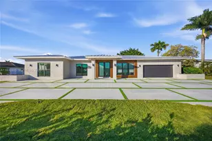 16733 Golfview Dr, Weston, FL 33326 - Photo 25