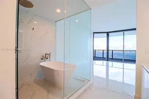 700 NE 24th St, Miami, FL 33137 - Photo 31