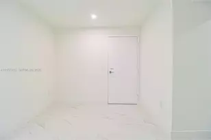 700 NE 24th St, Miami, FL 33137 - Photo 55