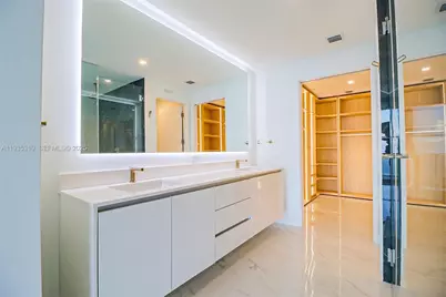 700 NE 24 St #4201, Miami, FL 33137 - Photo 23