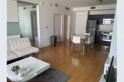 90 SW 3rd St #1211, Miami, FL 33130 - Photo 3