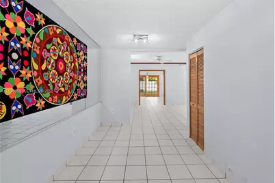 10922 SW 25th St, Miami, FL 33165 - Photo 3