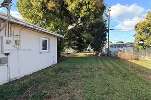 775 NW 177th Terrace, Miami Gardens, FL 33169 - Photo 17