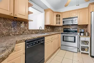 406 NW 68th Ave, Plantation, FL 33317 - Photo 5