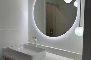 708 SE 3rd Ave Ext, Hallandale Beach, FL 33009 - Photo 15