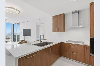 18201 Collins Ave #5508, Sunny Isles Beach, FL 33160 - Photo 3