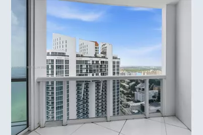18201 Collins Ave #5508, Sunny Isles Beach, FL 33160 - Photo 17