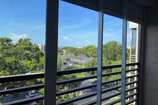 1100 Colony Point Cir, Pembroke Pines, FL 33026 - Photo 19