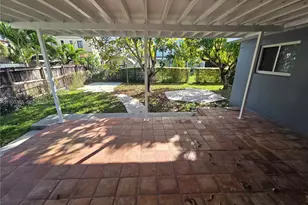 6240 SW 21st St (Downstairs), Miami, FL 33155 - Photo 21