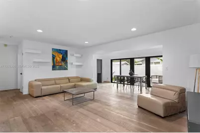 715 NE 25th Ave, Pompano Beach, FL 33062 - Photo 11