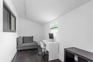 715 NE 25th Ave, Pompano Beach, FL 33062 - Photo 17