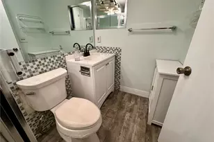 1058 E Harwood E, Deerfield Beach, FL 33442 - Photo 13