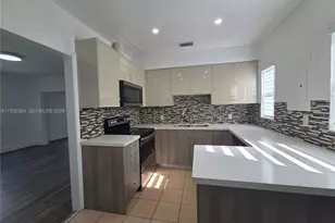 6240 SW 21st St (Upstairs), Miami, FL 33155 - Photo 1