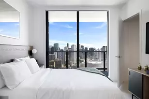 159 NE 6th St, Miami, FL 33132 - Photo 17