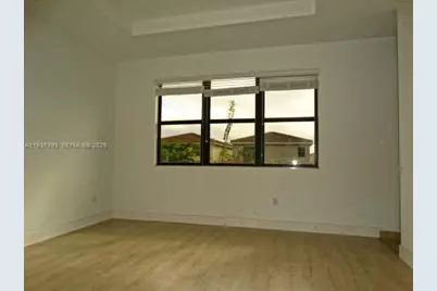 754 NE 191st Ter, Miami, FL 33179 - Photo 23