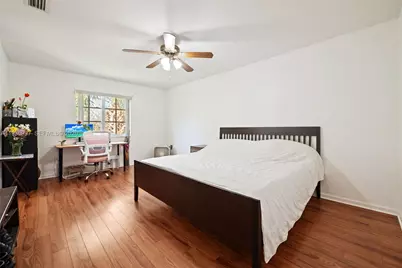 1958 NW 79th Way, Pembroke Pines, FL 33024 - Photo 13