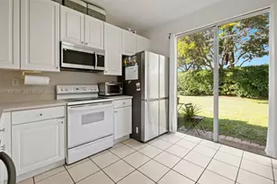 1958 NW 79th Way, Pembroke Pines, FL 33024 - Photo 7