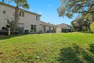 1958 NW 79th Way, Pembroke Pines, FL 33024 - Photo 25