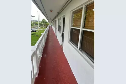65 NE 202nd Ter #Q27, Miami Gardens, FL 33179 - Photo 3