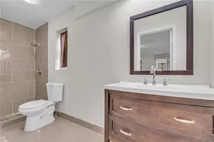 8400 NW 25th St, Sunrise, FL 33322 - Photo 5