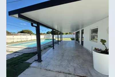 860 W Dayton Cir, Fort Lauderdale, FL 33312 - Photo 19