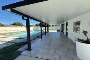 860 W Dayton Cir, Fort Lauderdale, FL 33312 - Photo 19