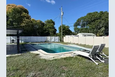 860 W Dayton Cir, Fort Lauderdale, FL 33312 - Photo 21