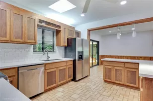 6290 SW 86th St, Miami, FL 33143 - Photo 13