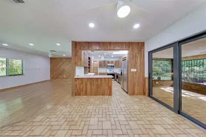 6290 SW 86th St, Miami, FL 33143 - Photo 11