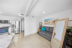 465 Ocean Dr, Miami Beach, FL 33139 - Photo 17