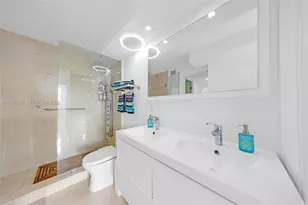 465 Ocean Dr, Miami Beach, FL 33139 - Photo 19