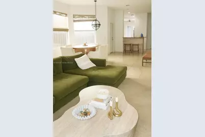 1139 NE 3rd Ave, Fort Lauderdale, FL 33304 - Photo 1