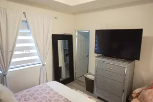 10589 W 32nd Ln, Hialeah Gardens, FL 33018 - Photo 39