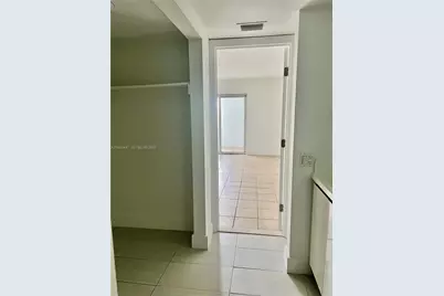 395 NE 21st St #303, Miami, FL 33137 - Photo 13
