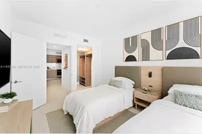 159 NE 6th St #4415, Miami, FL 33132 - Photo 13