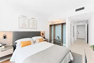 159 NE 6th St, Miami, FL 33132 - Photo 15