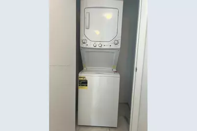 1900 N Bayshore Dr #2117, Miami, FL 33132 - Photo 23