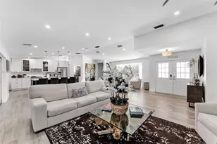 1651 NW 19th St, Homestead, FL 33030 - Photo 9