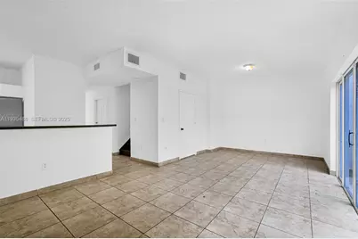 636 SW 7th Ter, Florida City, FL 33034 - Photo 23