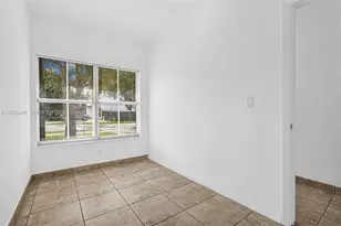 636 SW 7th Terrace, Florida City, FL 33034 - Photo 9