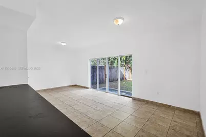 636 SW 7th Ter, Florida City, FL 33034 - Photo 19