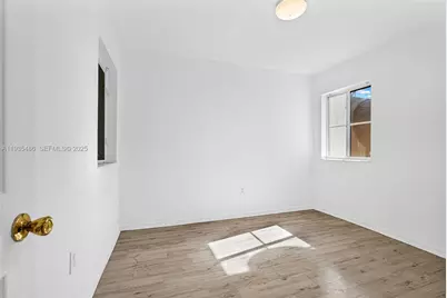 636 SW 7th Ter, Florida City, FL 33034 - Photo 45